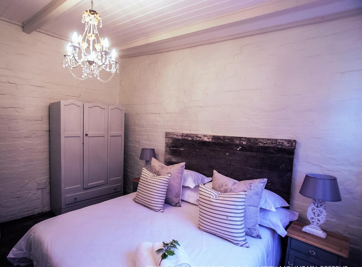 Beyond Urban Cottages สตอร์มริเวอร์ ภายนอก รูปภาพ