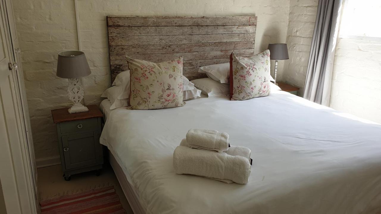 Beyond Urban Cottages สตอร์มริเวอร์ ภายนอก รูปภาพ